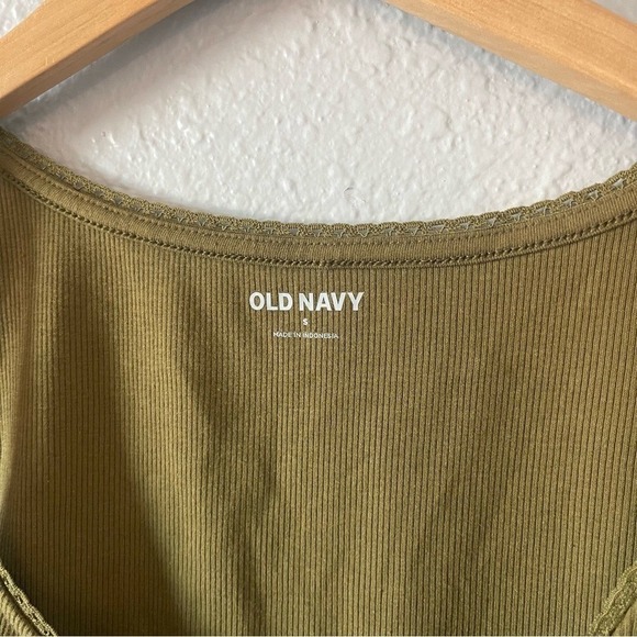 Old Navy Olive Green Ribbed Tank Top Square Neck Sleeveless Casual Size Small - Picture 4 of 9